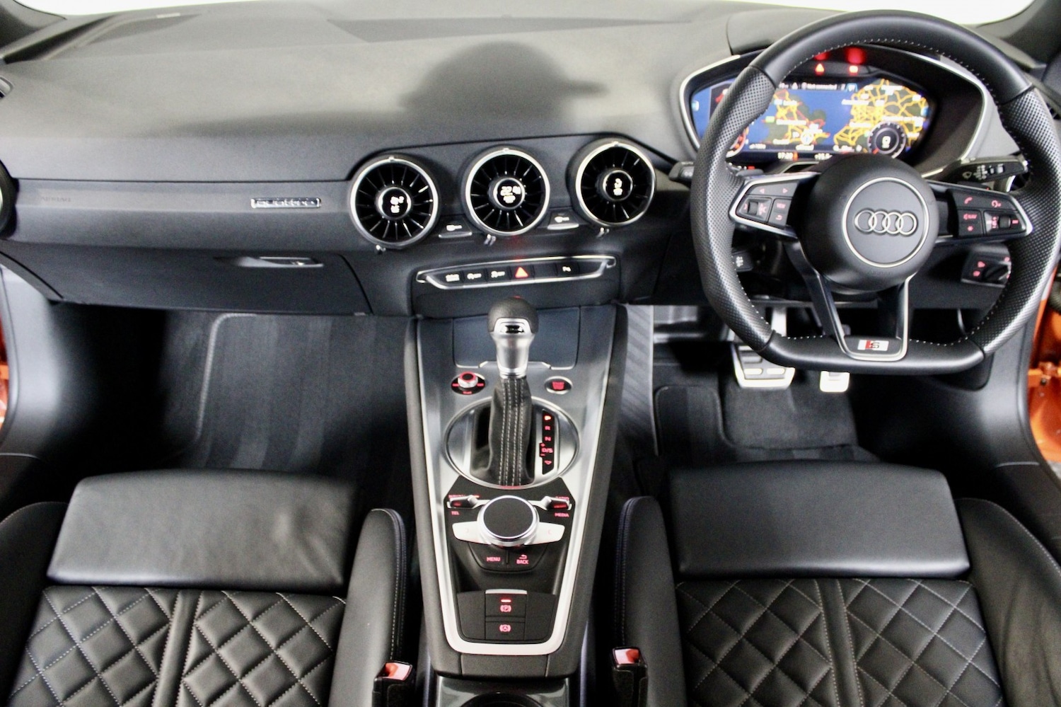 Used Audi TT 2021 for sale - 76762137: Photo 3