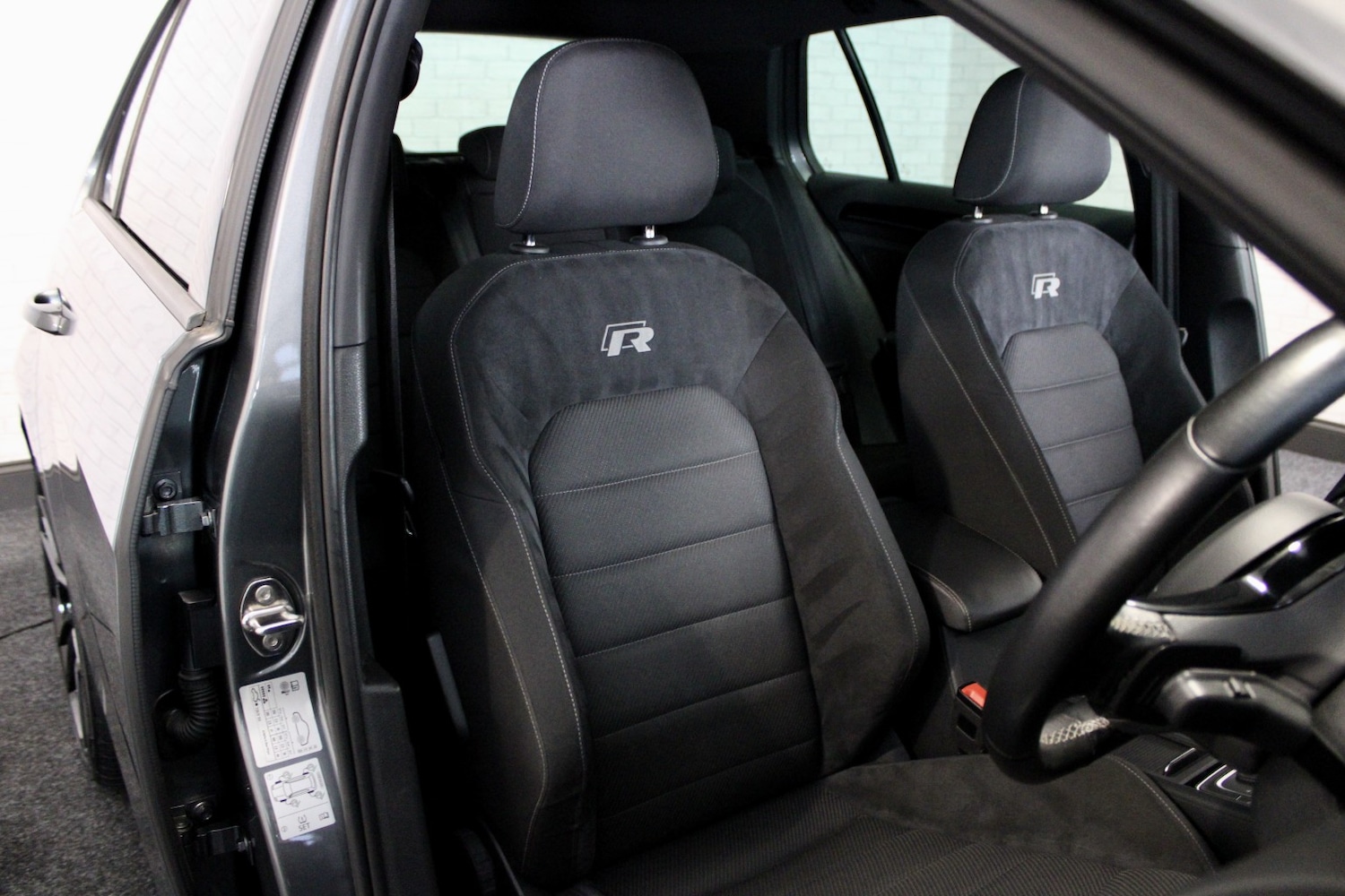 Used Volkswagen Golf 2020 for sale - 76762162: Photo 22