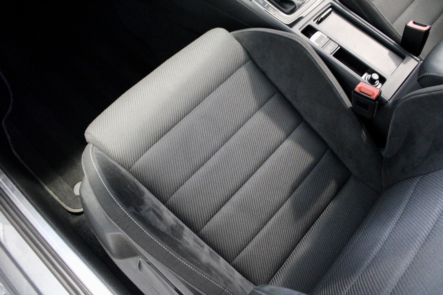 Used Volkswagen Golf 2020 for sale - 76762162: Photo 25