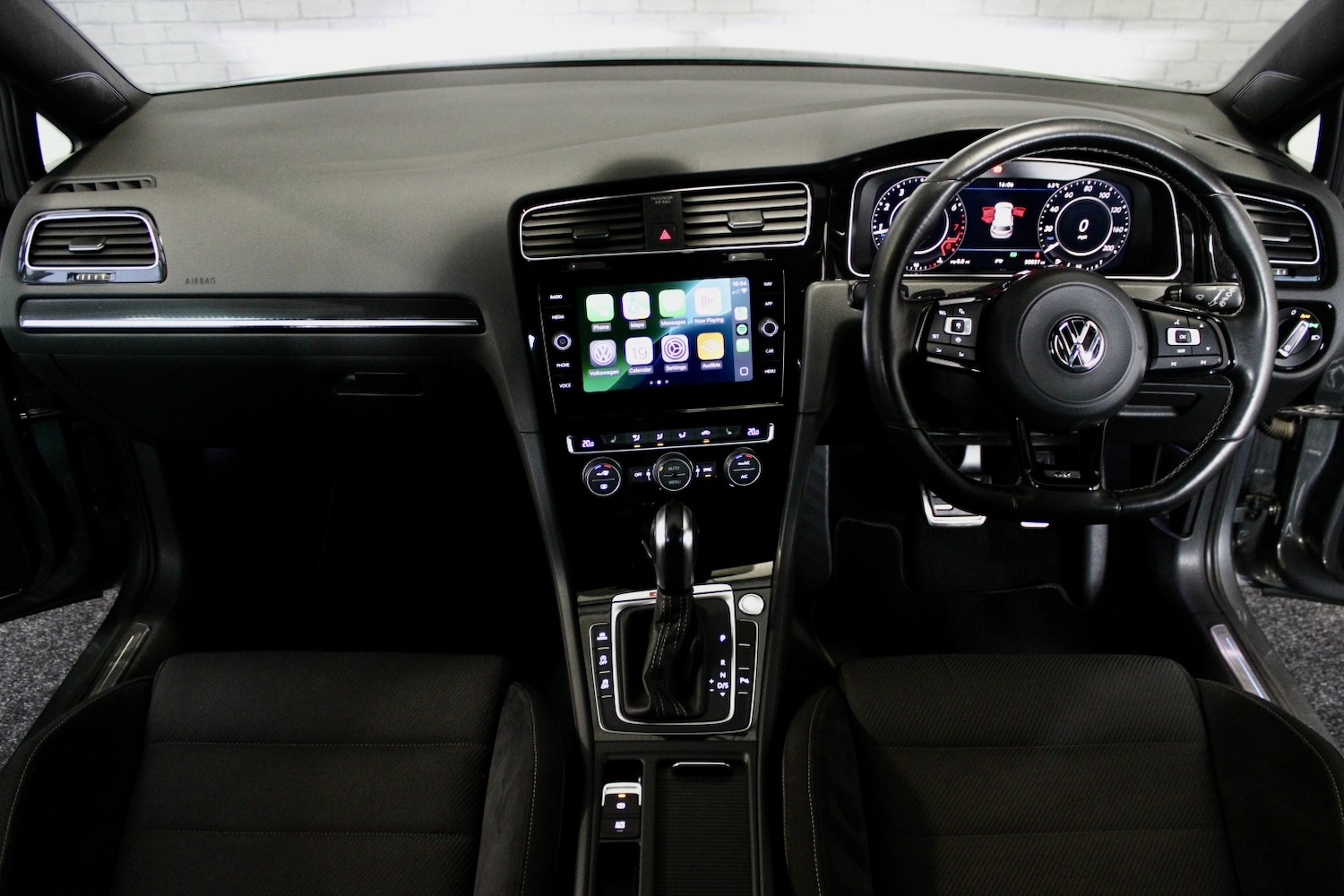 Used Volkswagen Golf 2020 for sale - 76762162: Photo 3