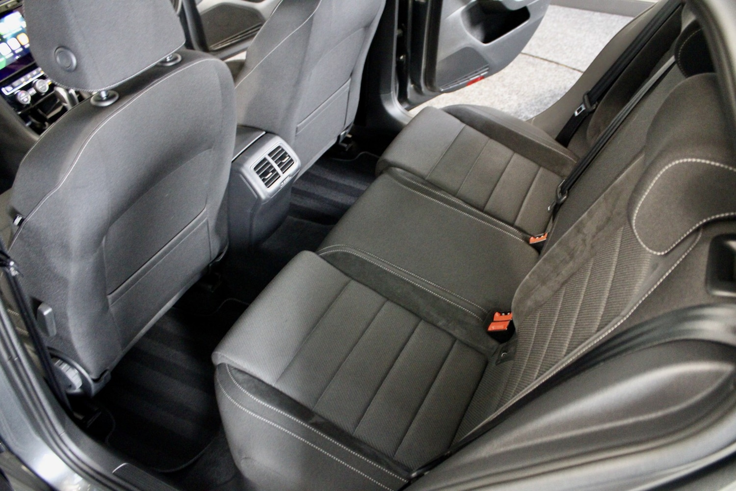 Used Volkswagen Golf 2020 for sale - 76762162: Photo 31