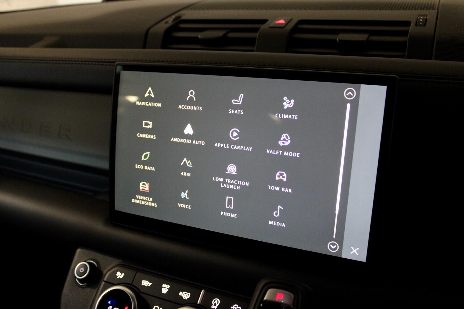 Used Land Rover Defender 90 2023 for sale - 76762134: Photo 46