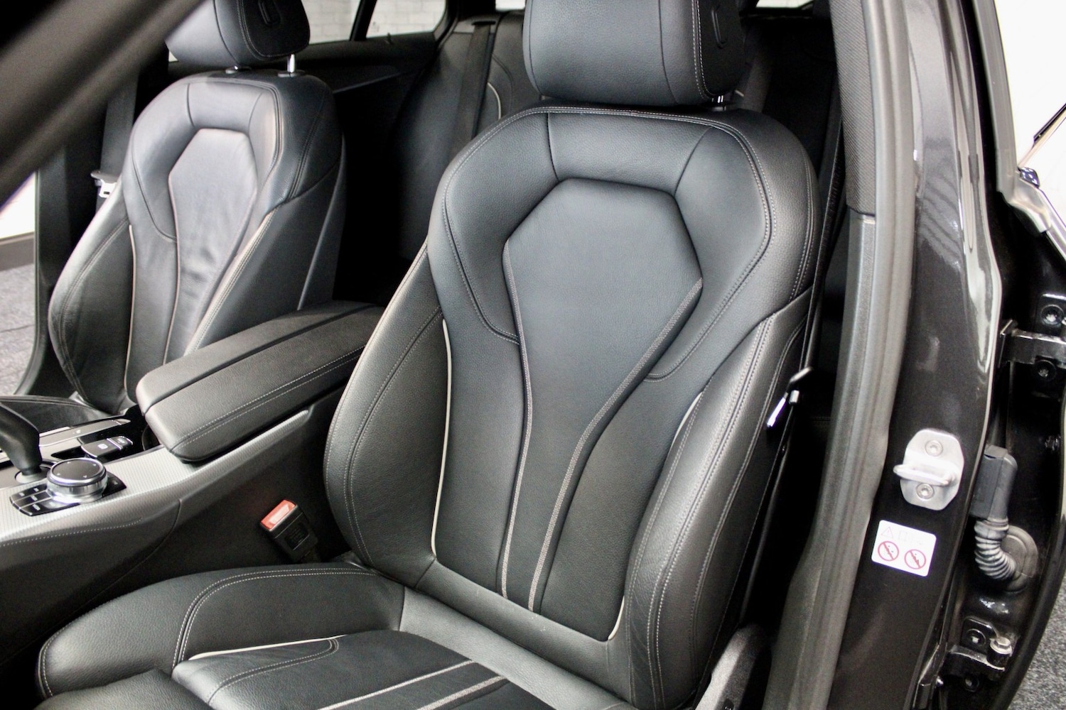 Used BMW 5 Series 2018 for sale - 76762138: Photo 20