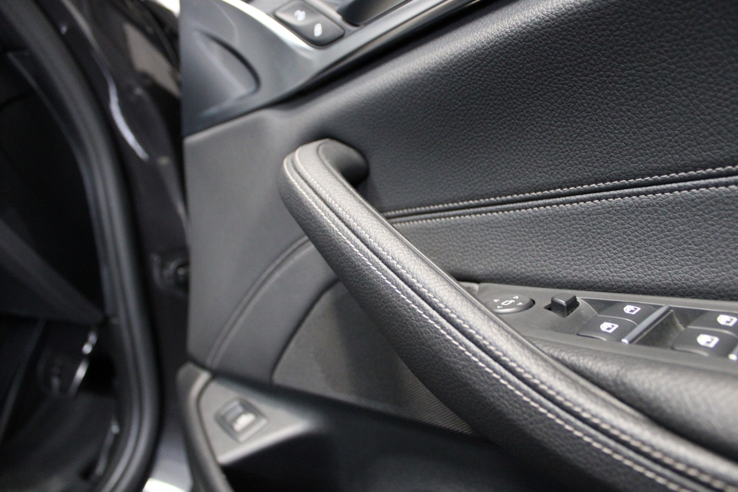 Used BMW 5 Series 2018 for sale - 76762138: Photo 29