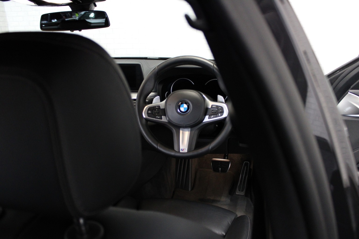 Used BMW 5 Series 2018 for sale - 76762138: Photo 33