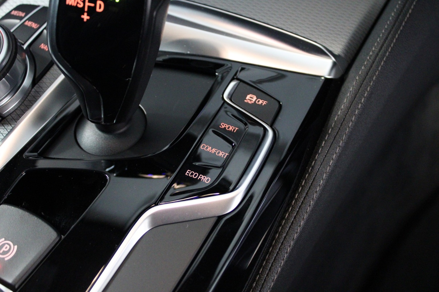 Used BMW 5 Series 2018 for sale - 76762138: Photo 40