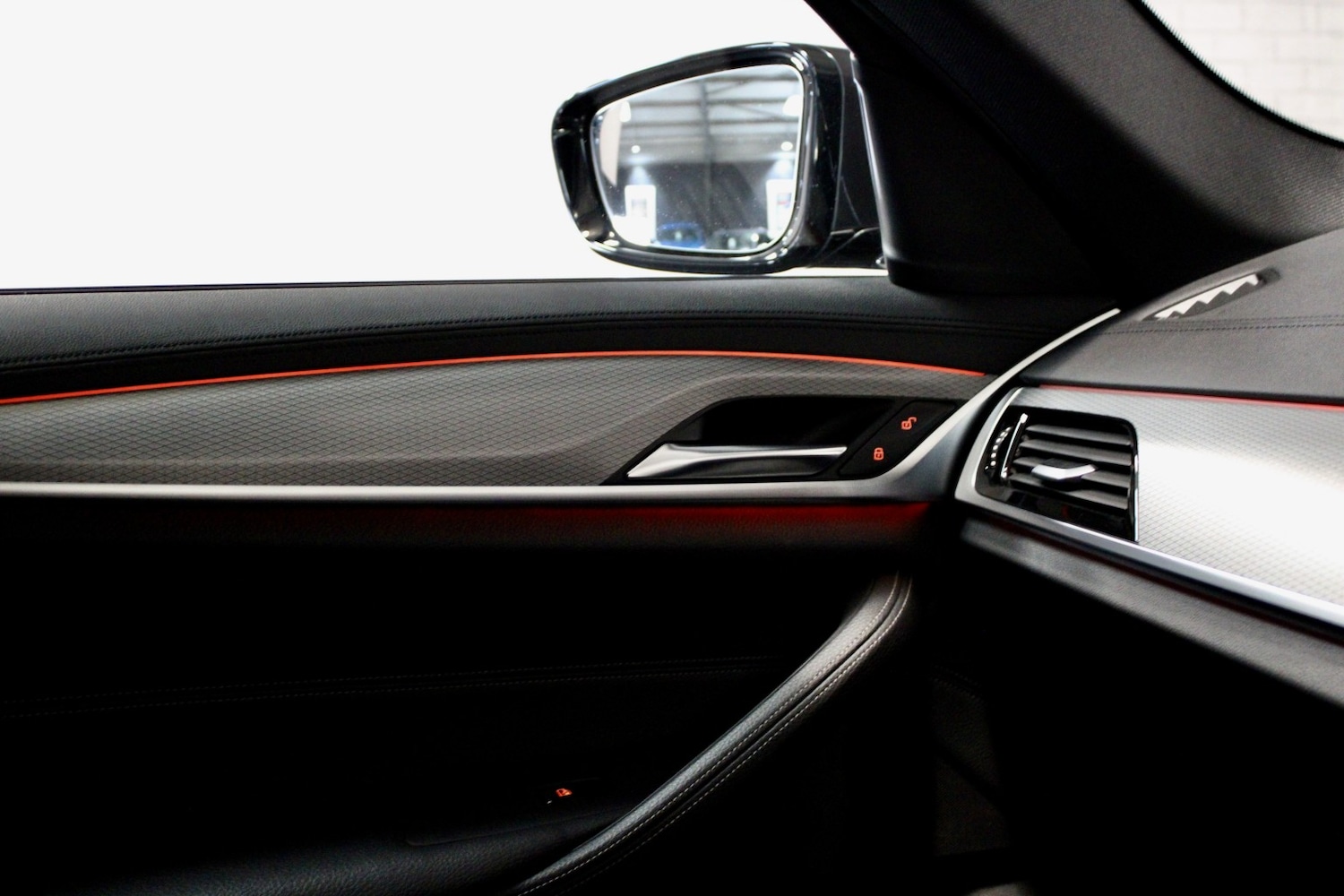 Used BMW 5 Series 2018 for sale - 76762138: Photo 62