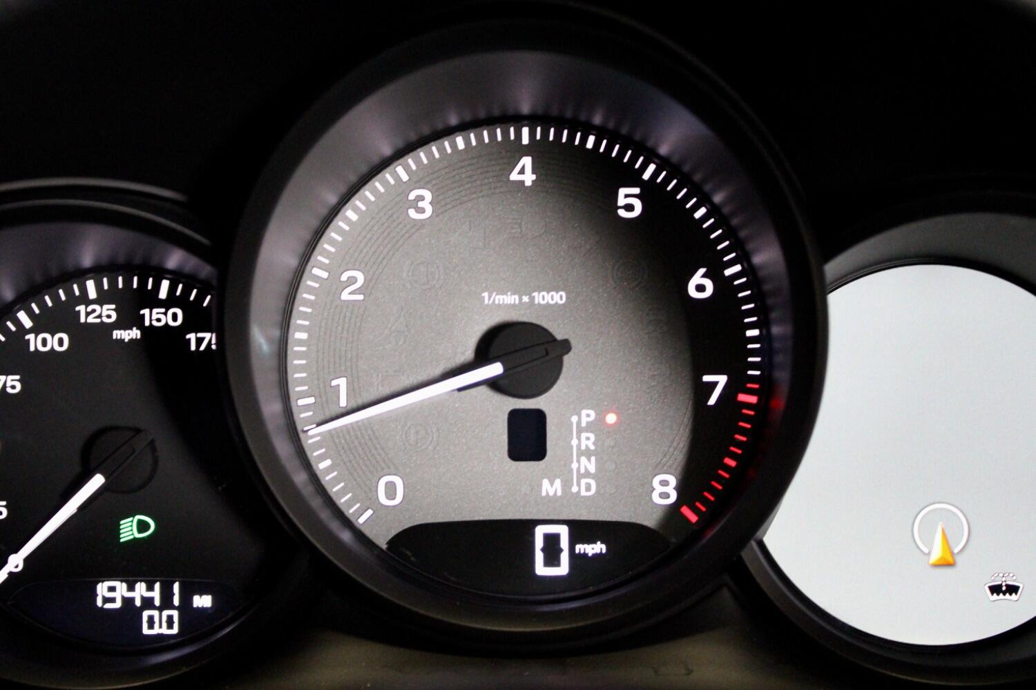 Used Porsche Macan 2022 for sale - 76762133: Photo 64