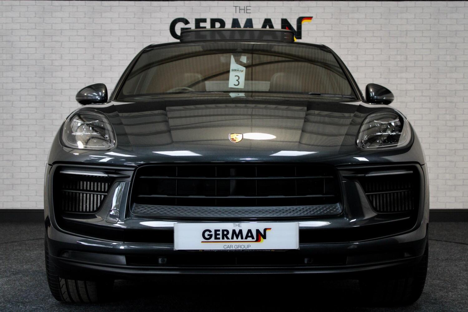 Used Porsche Macan 2022 for sale - 76762133: Photo 97