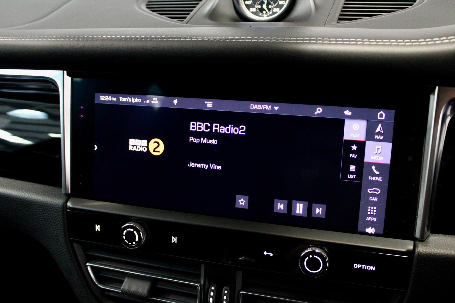 Used Porsche Macan 2022 for sale - 76762144: Photo 62