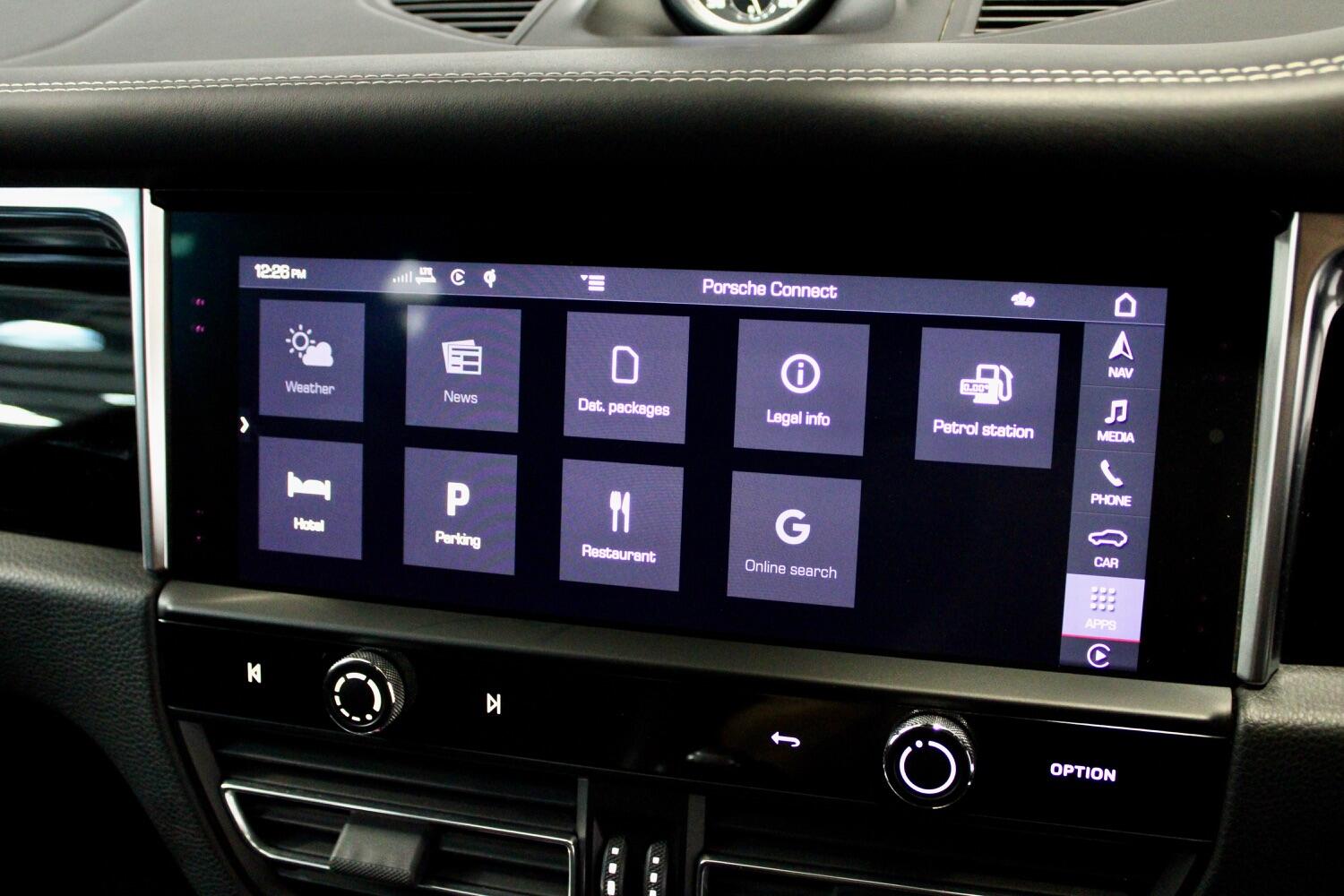 Used Porsche Macan 2022 for sale - 76762144: Photo 68