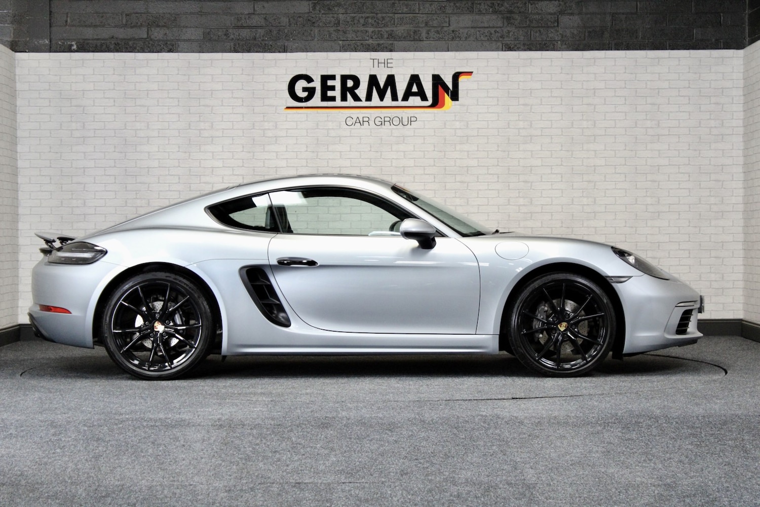 Used Porsche Other 2019 for sale - 76762150: Photo 10