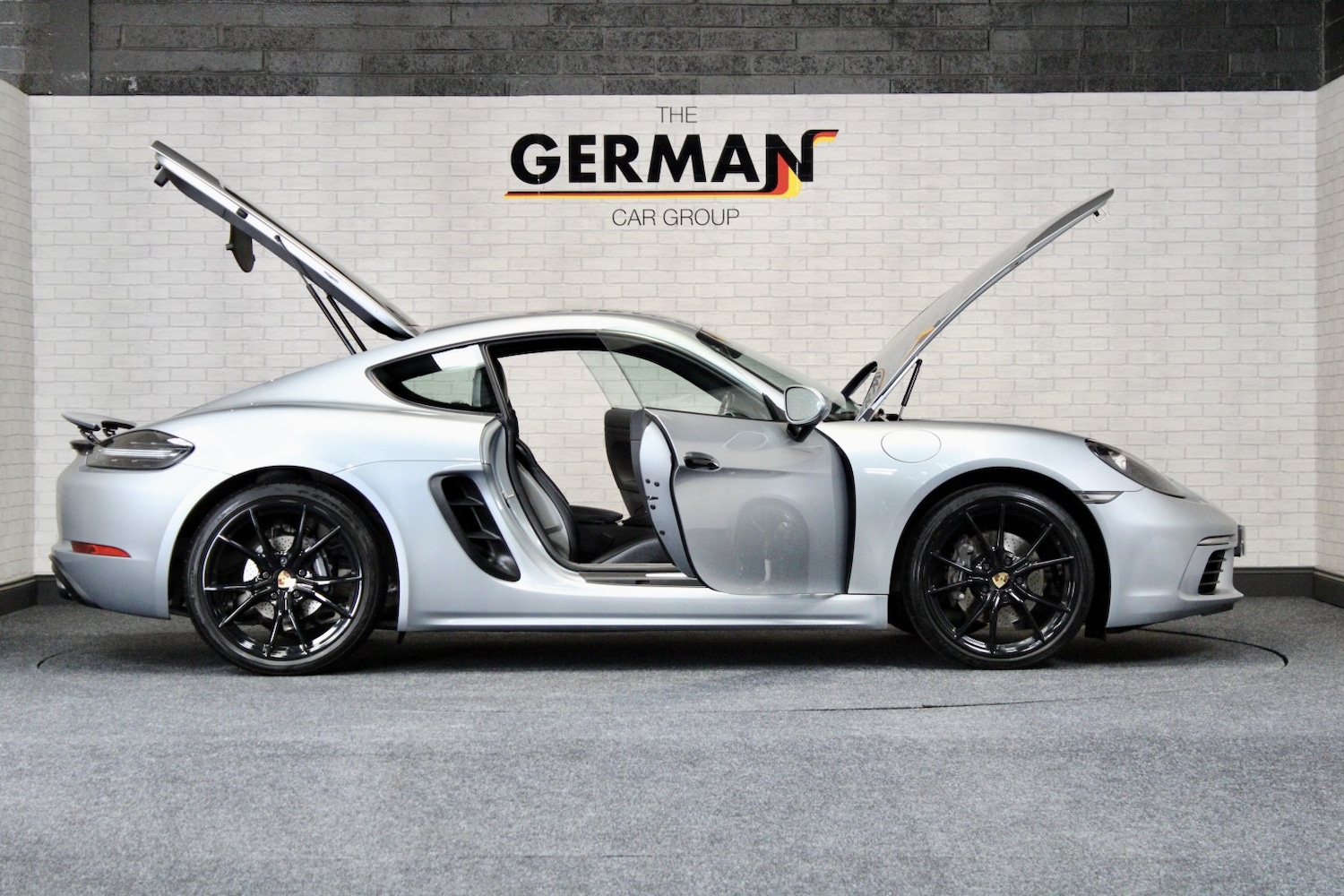 Used Porsche Other 2019 for sale - 76762150: Photo 19