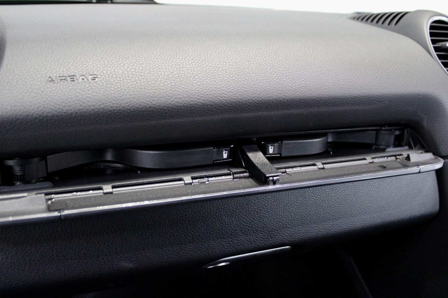 Used Porsche Other 2019 for sale - 76762150: Photo 56