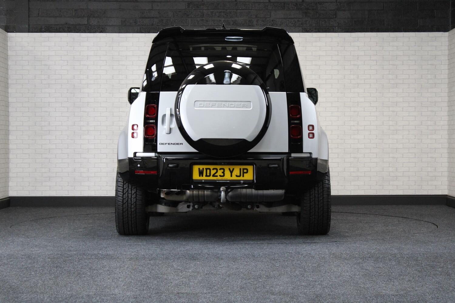 Used Land Rover Defender 2023 for sale - 77166163: Photo 13