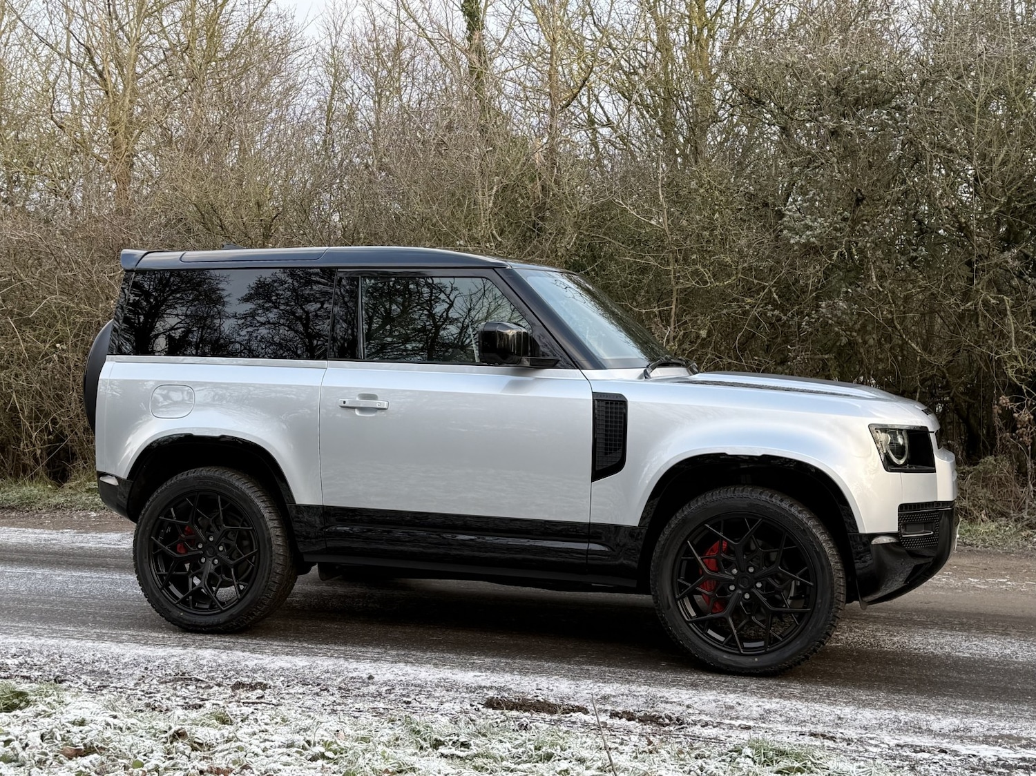 Used Land Rover Defender 2023 for sale - 77166163: Photo 26