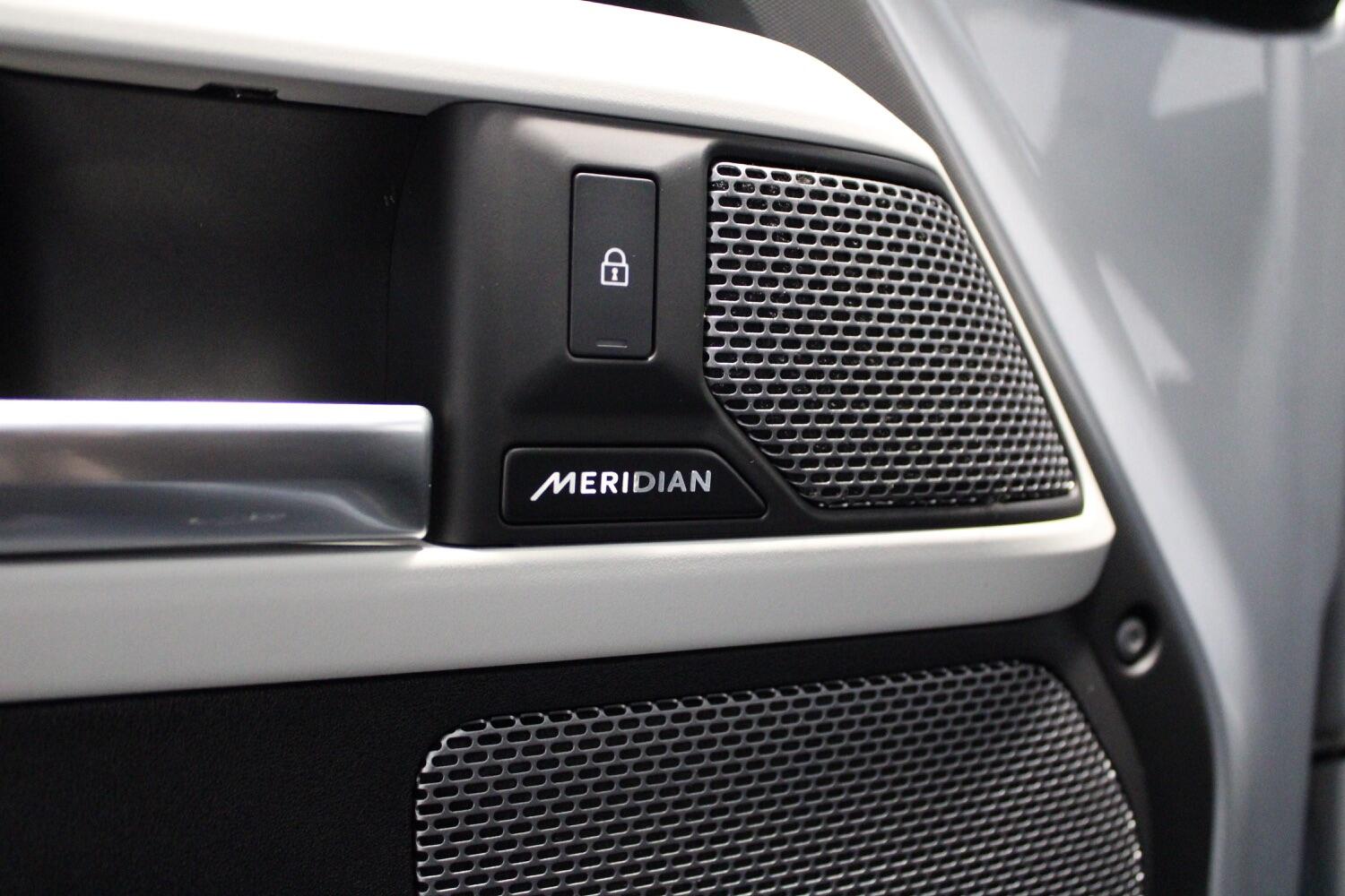 Used Land Rover Defender 2023 for sale - 77166163: Photo 42