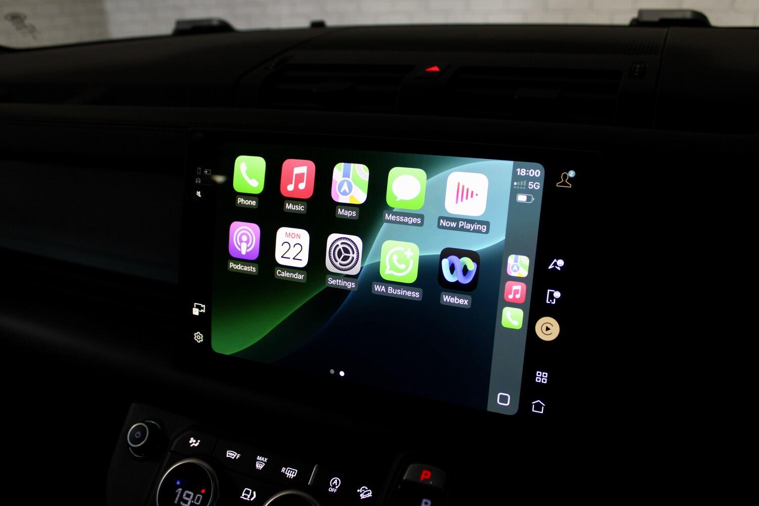 Used Land Rover Defender 2023 for sale - 77166163: Photo 56