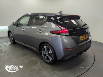 Used Nissan Leaf 2022 for sale - 76500118: Photo