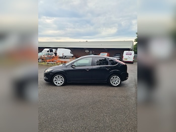 Used Ford Focus 2011 for sale - 75294471: Photo