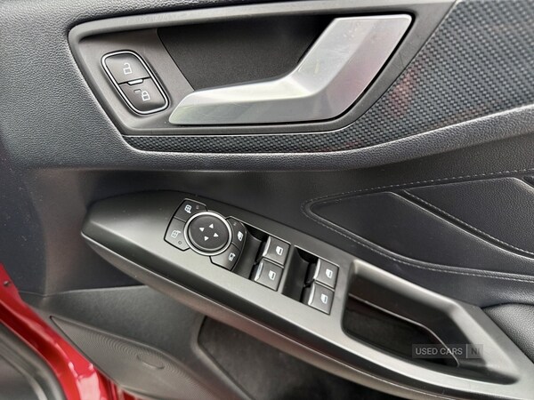 Used Ford Focus 2018 for sale - 75292129: Photo 12