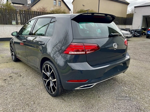 Used Volkswagen Golf 2018 for sale - 74174879: Photo 5