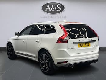 Used Volvo XC60 2017 for sale - 79620518: Photo