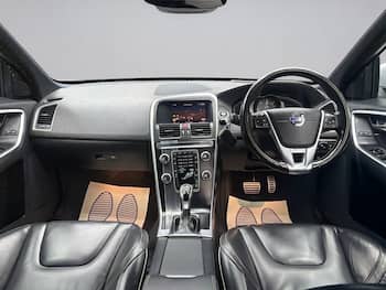Used Volvo XC60 2017 for sale - 79620518: Photo
