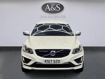 Used Volvo XC60 2017 for sale - 79620518: Photo