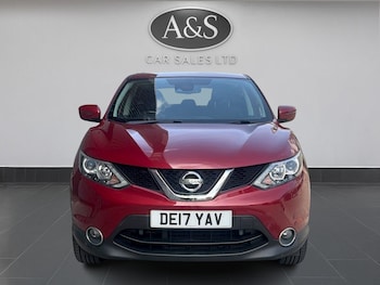 Used Nissan Qashqai 2017 for sale - 79302100: Photo
