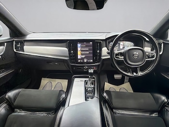 Used Volvo V90 2019 for sale - 79451390: Photo