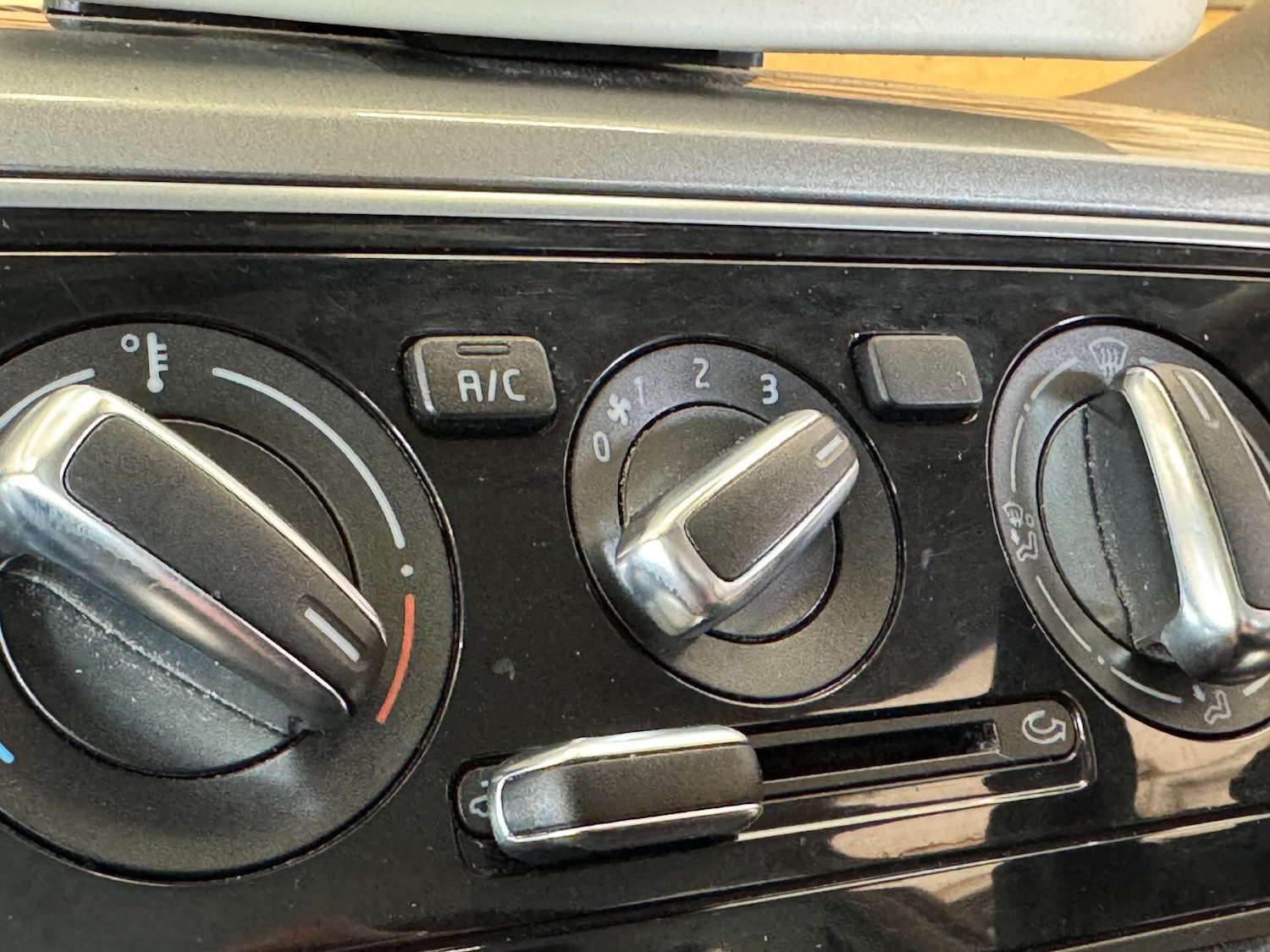 Vehicle 33