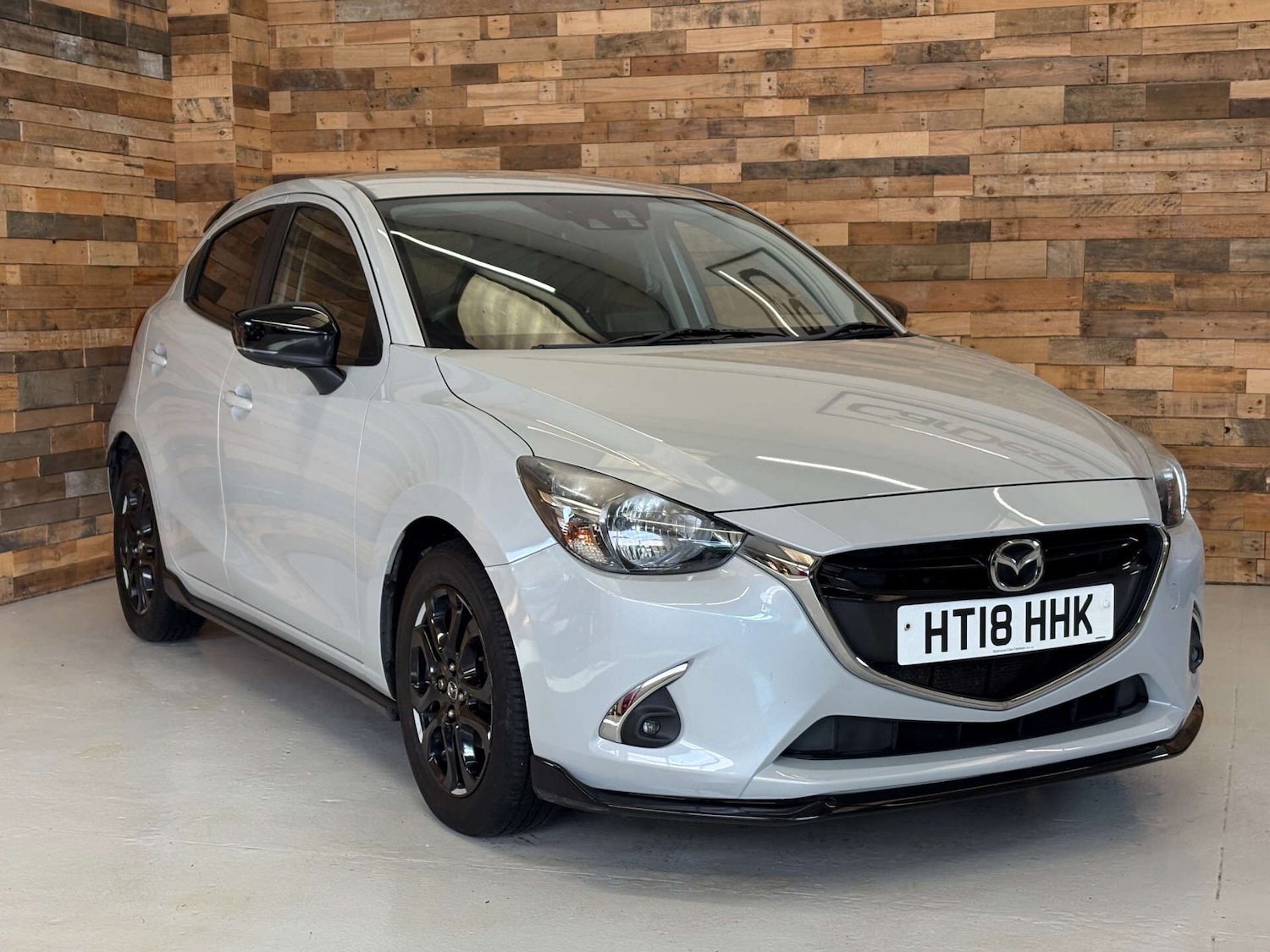 Used Mazda Mazda2 2018 for sale - 76819802: Photo 1