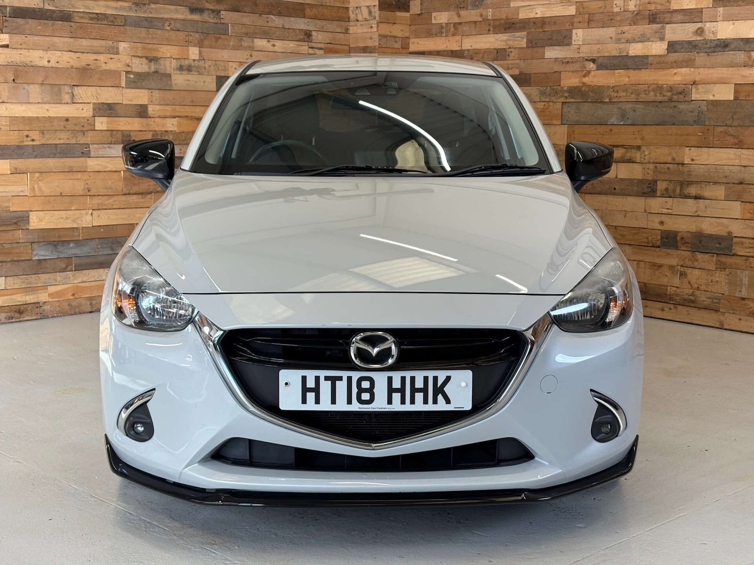Used Mazda Mazda2 2018 for sale - 76819802: Photo 2