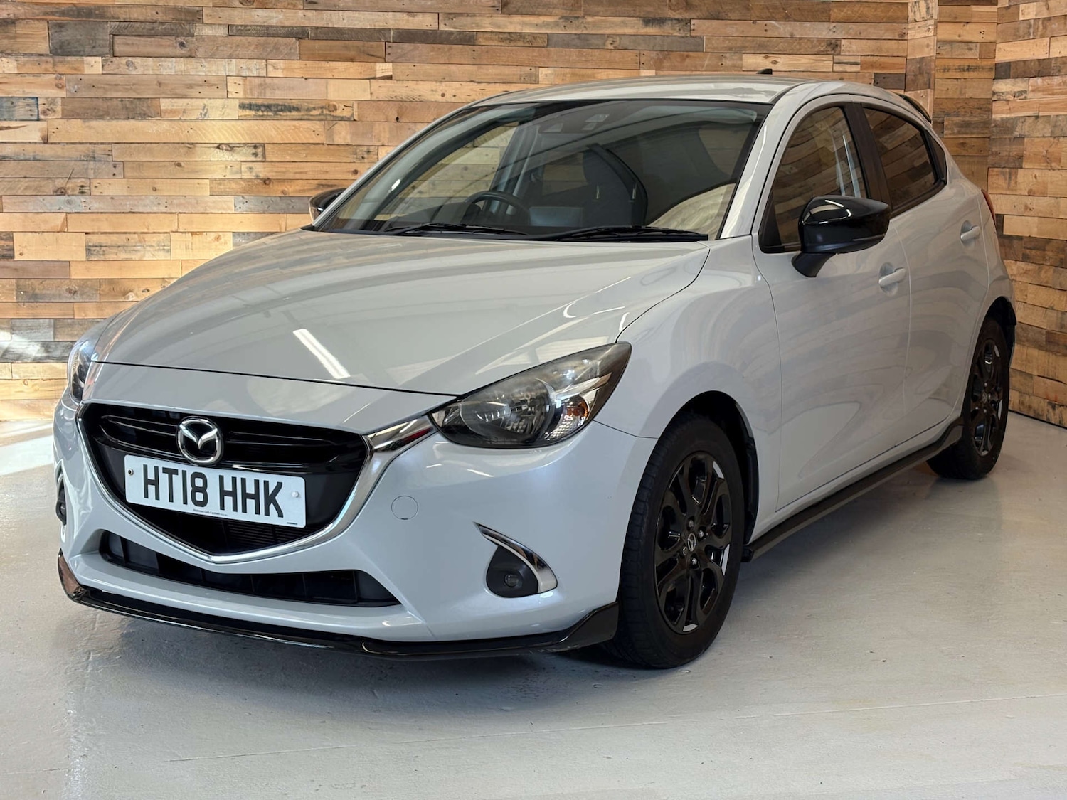 Used Mazda Mazda2 2018 for sale - 76819802: Photo 3
