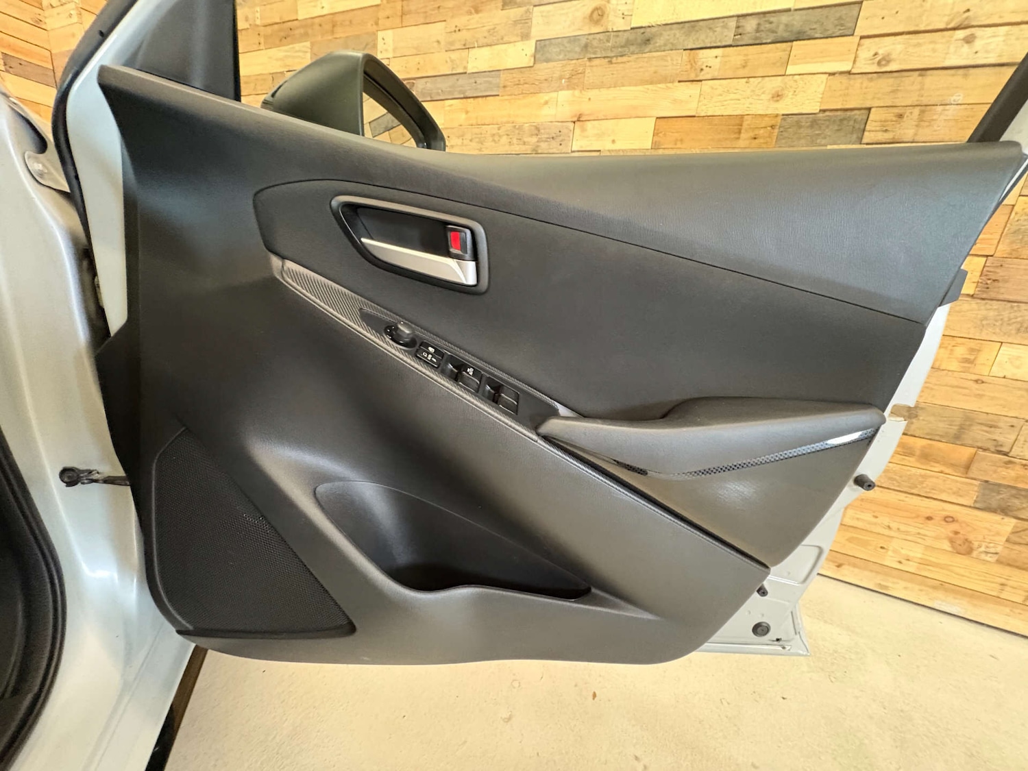 Used Mazda Mazda2 2018 for sale - 76819802: Photo 36