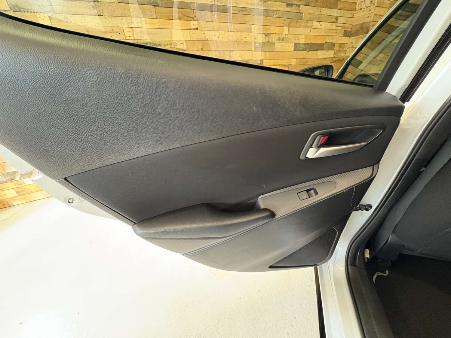 Used Mazda Mazda2 2018 for sale - 76819802: Photo 37