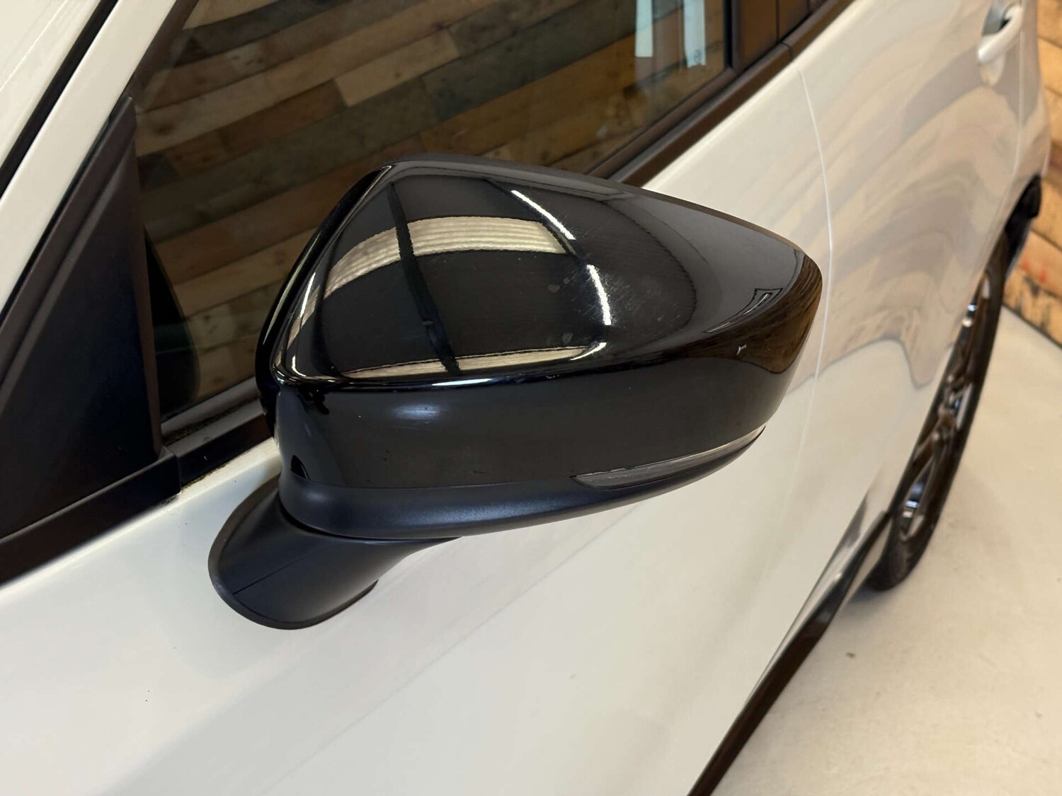 Used Mazda Mazda2 2018 for sale - 76819802: Photo 69