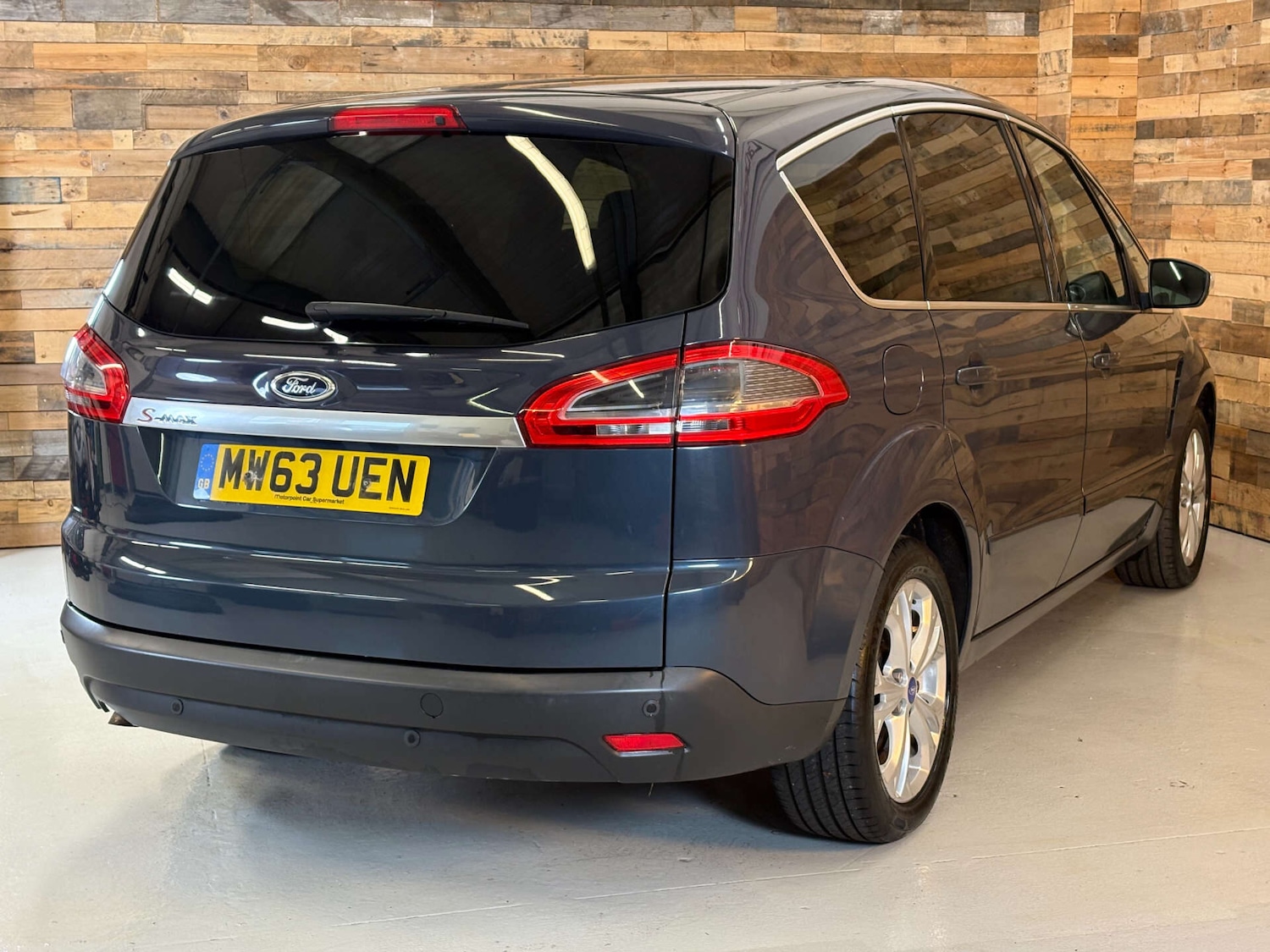 Used Ford S-Max 2013 for sale - 77034482: Photo 11