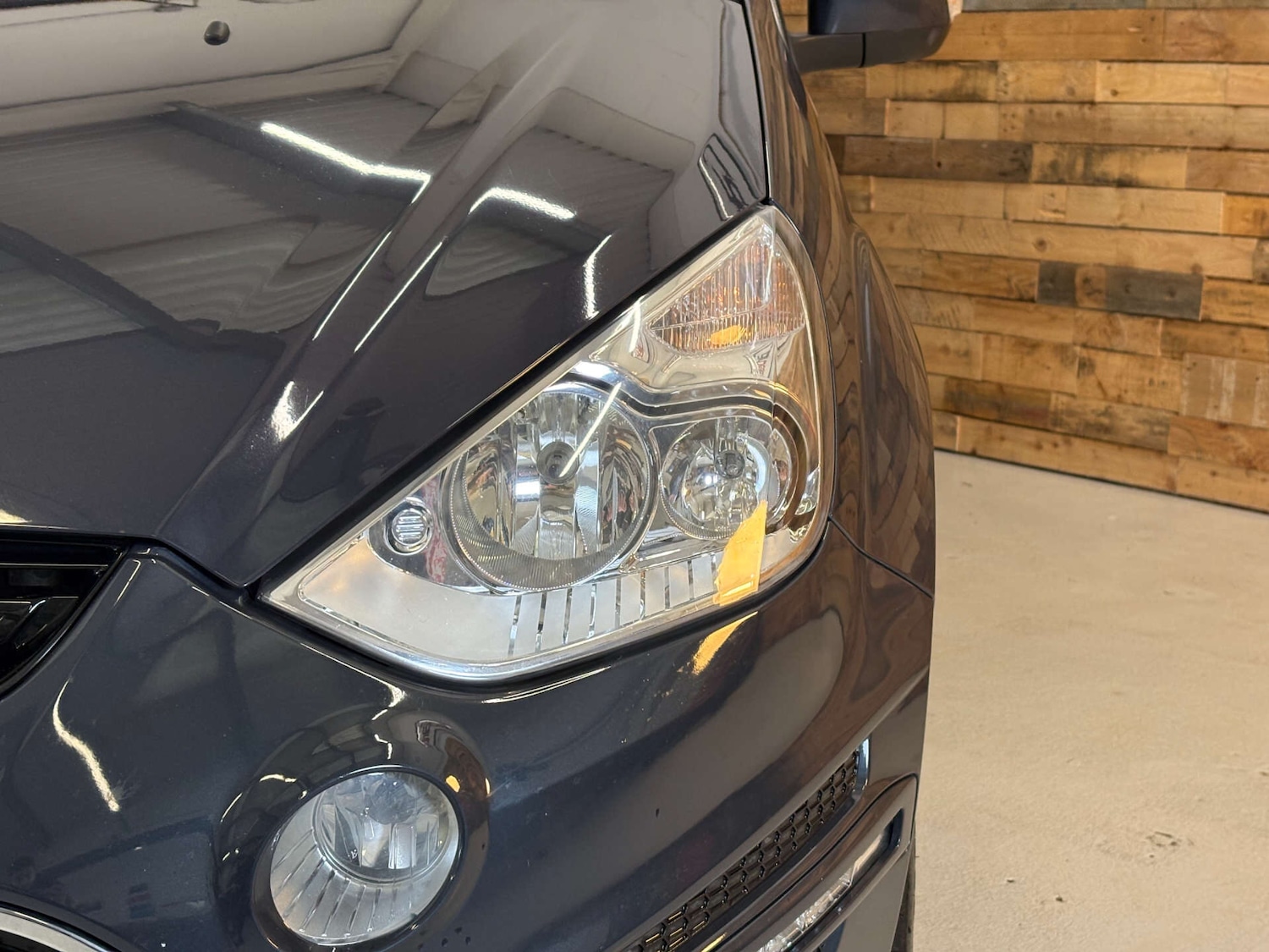 Used Ford S-Max 2013 for sale - 77034482: Photo 16