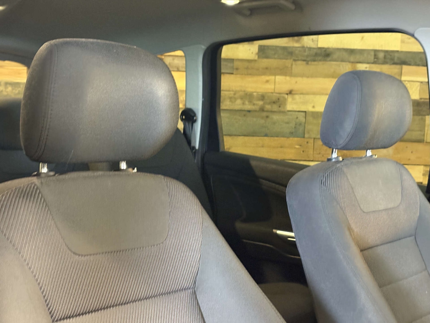 Used Ford S-Max 2013 for sale - 77034482: Photo 36