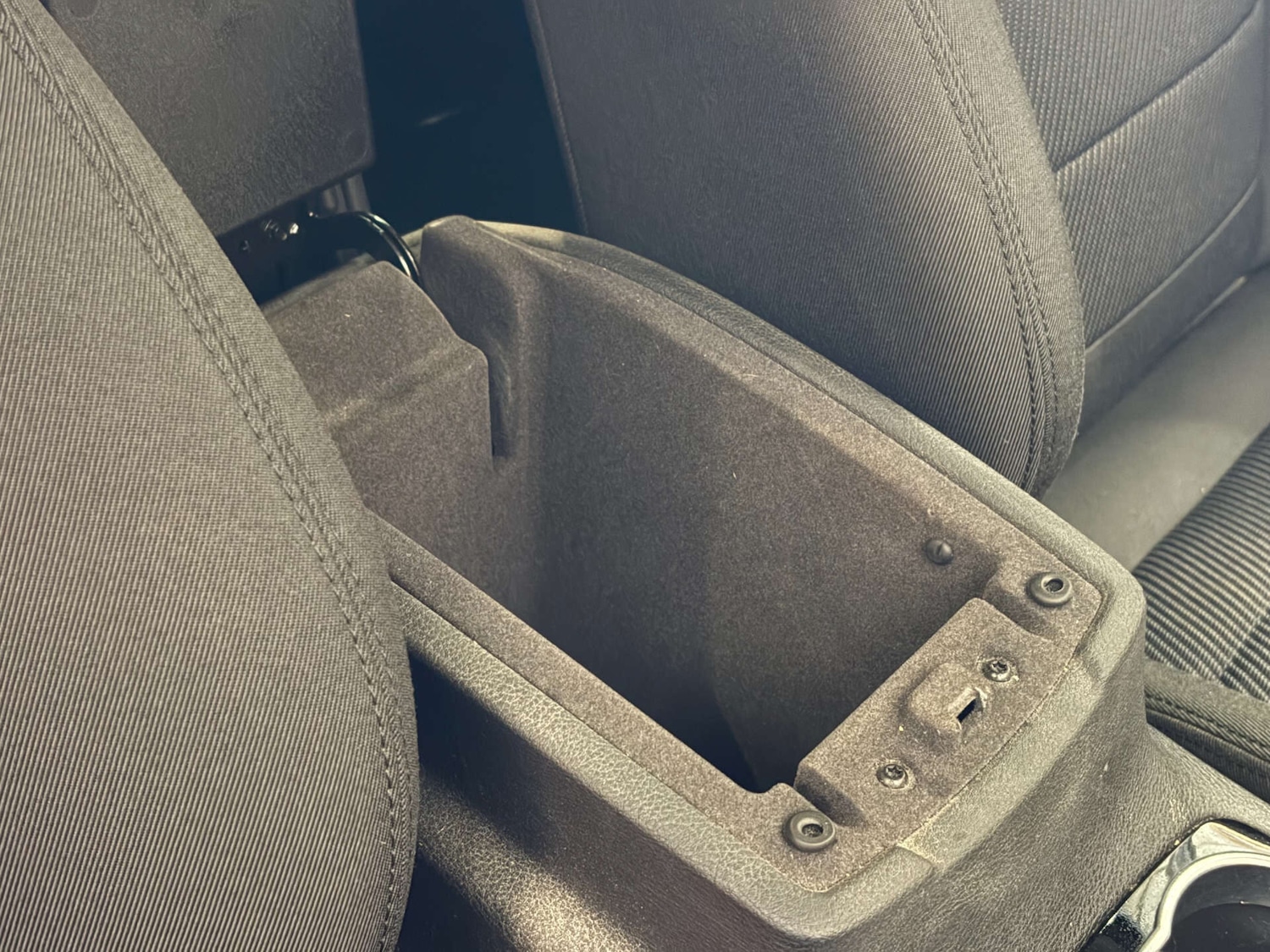 Used Ford S-Max 2013 for sale - 77034482: Photo 78