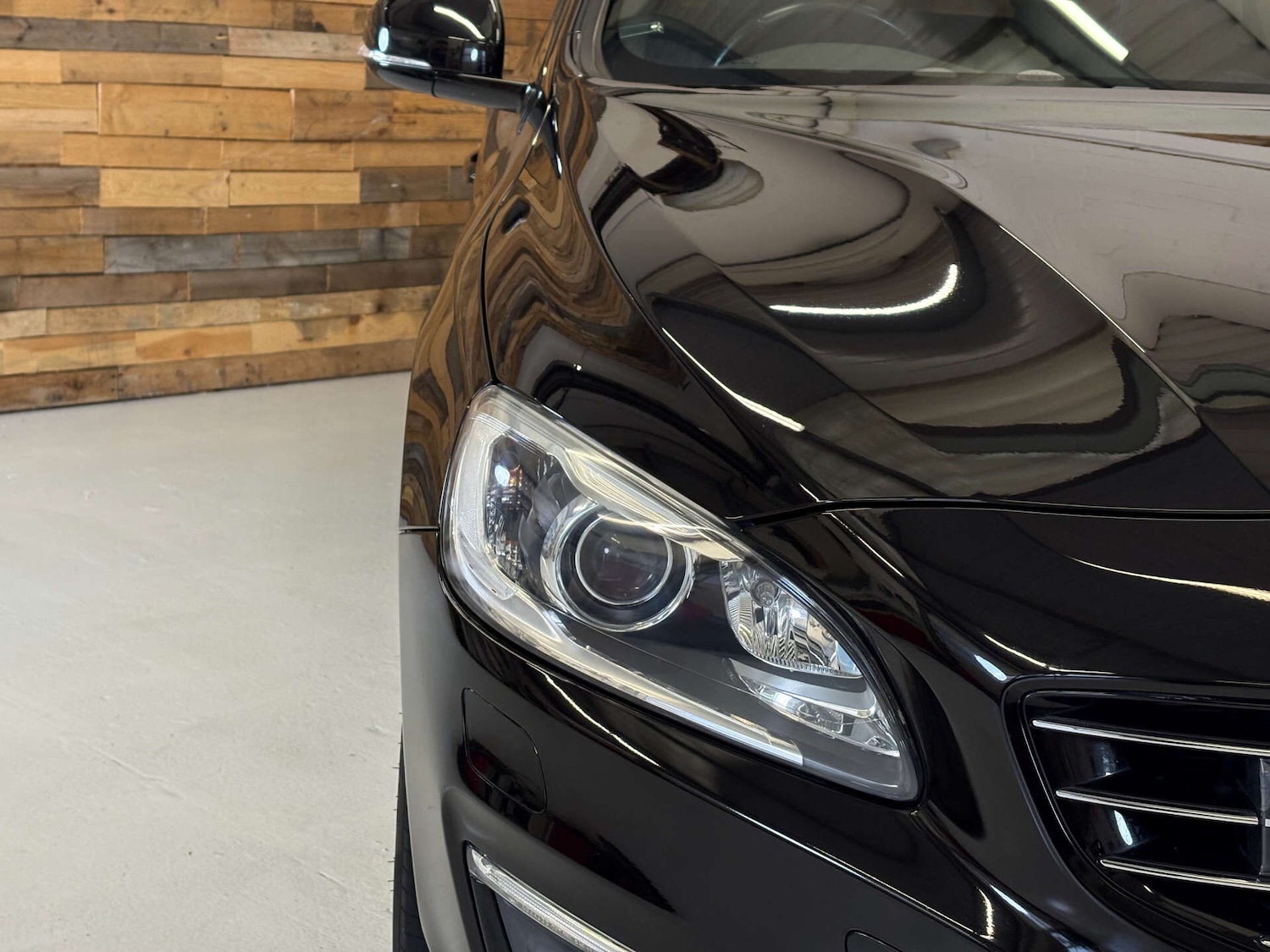 Used Volvo V60 2025 for sale - 76495483: Photo 20