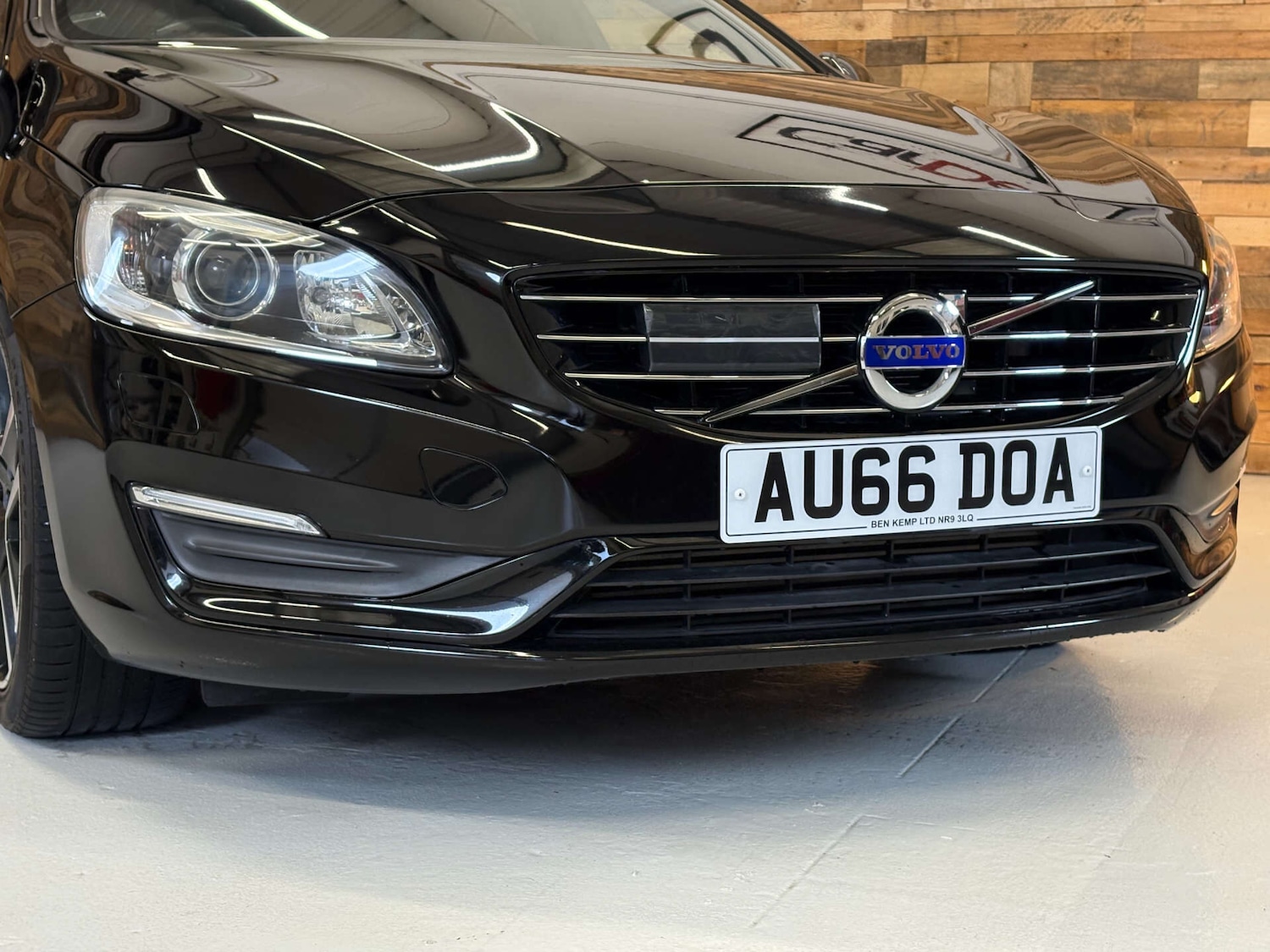 Used Volvo V60 2025 for sale - 76495483: Photo 48
