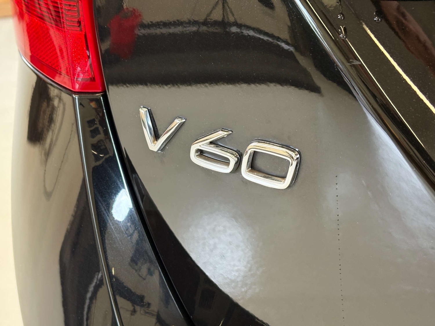 Used Volvo V60 2025 for sale - 76495483: Photo 50
