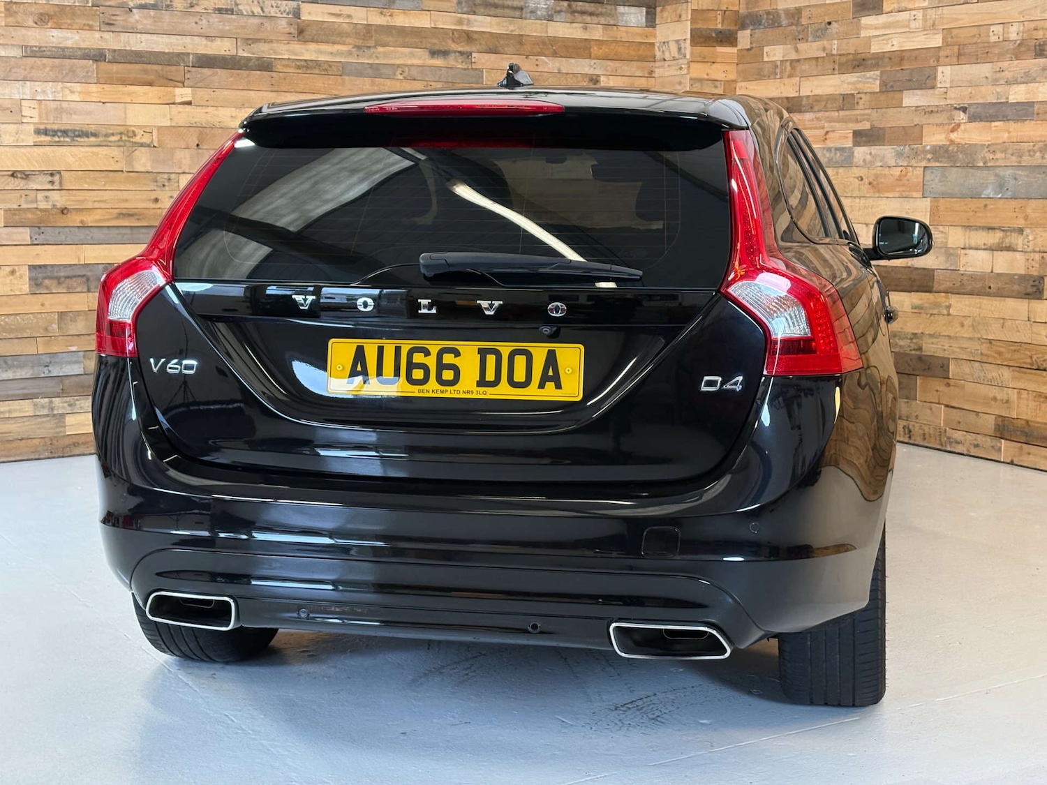 Used Volvo V60 2025 for sale - 76495483: Photo 77