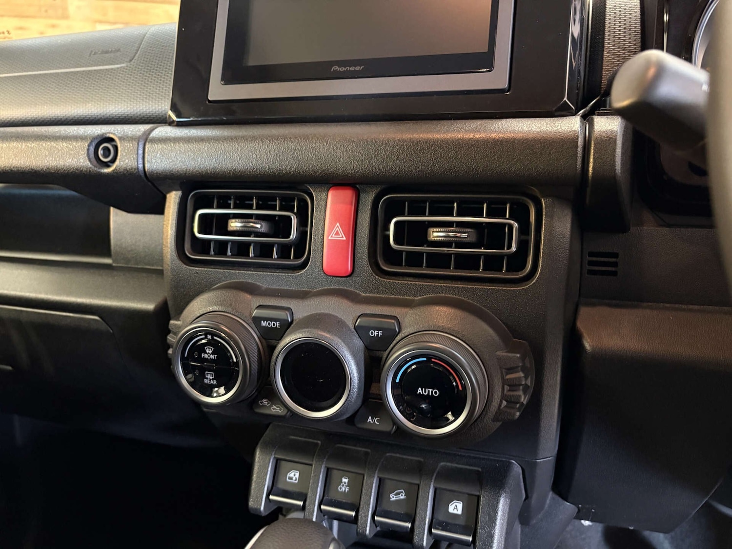 Used Suzuki Jimny 2025 for sale - 76391323: Photo 48