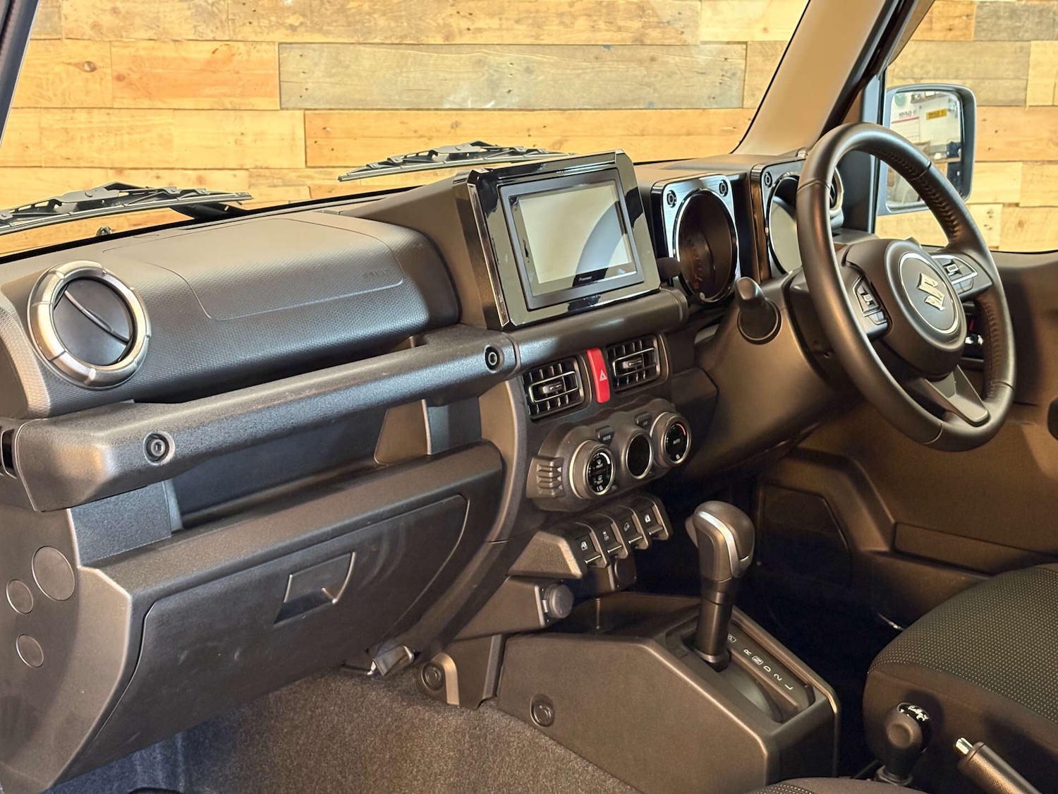 Used Suzuki Jimny 2025 for sale - 76391323: Photo 58