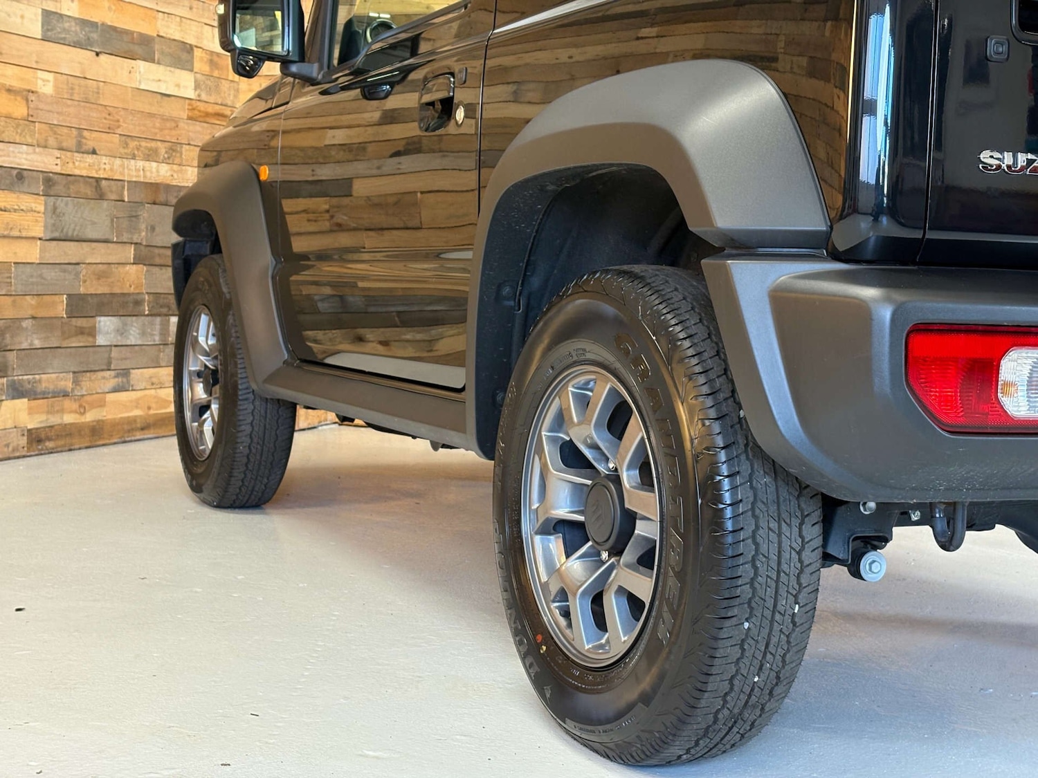 Used Suzuki Jimny 2025 for sale - 76391323: Photo 73