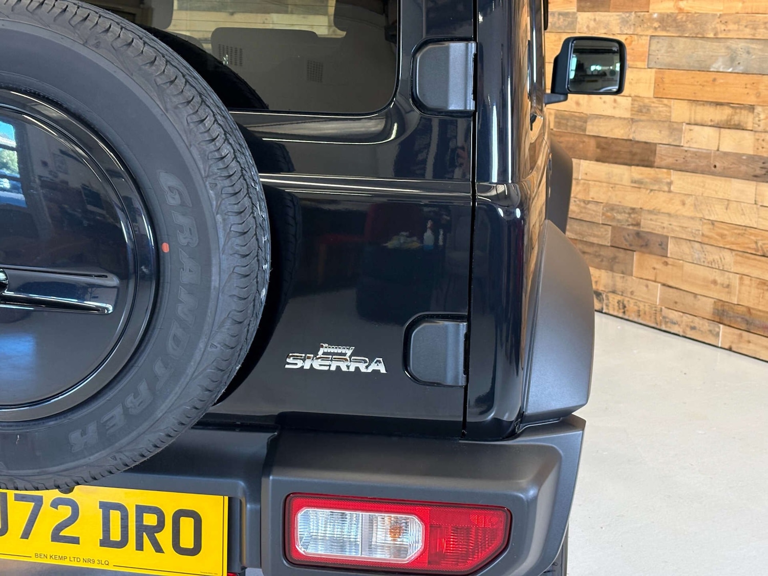 Used Suzuki Jimny 2025 for sale - 76391323: Photo 83